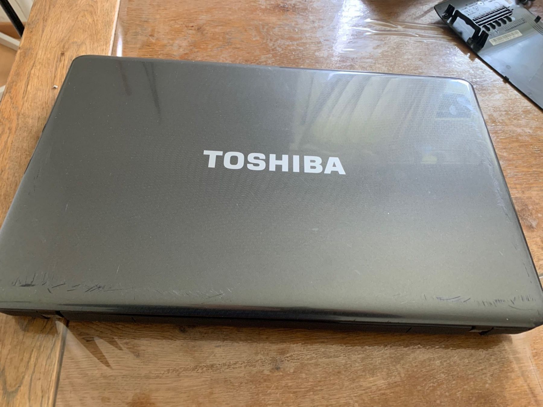 Toshiba Notebook: Toshiba Satellite L675-11P – Difettoso da Emmen venduto da newdeal1970 4