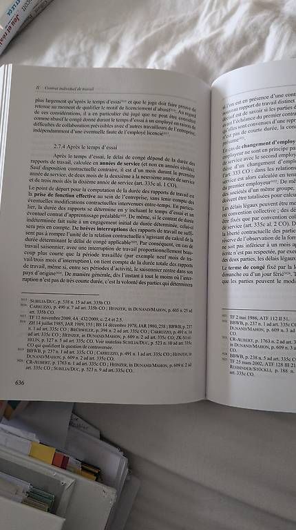 Libri: Droit du Travail - Stampfli Edition – Usato da Vernier venduto da Patrick877