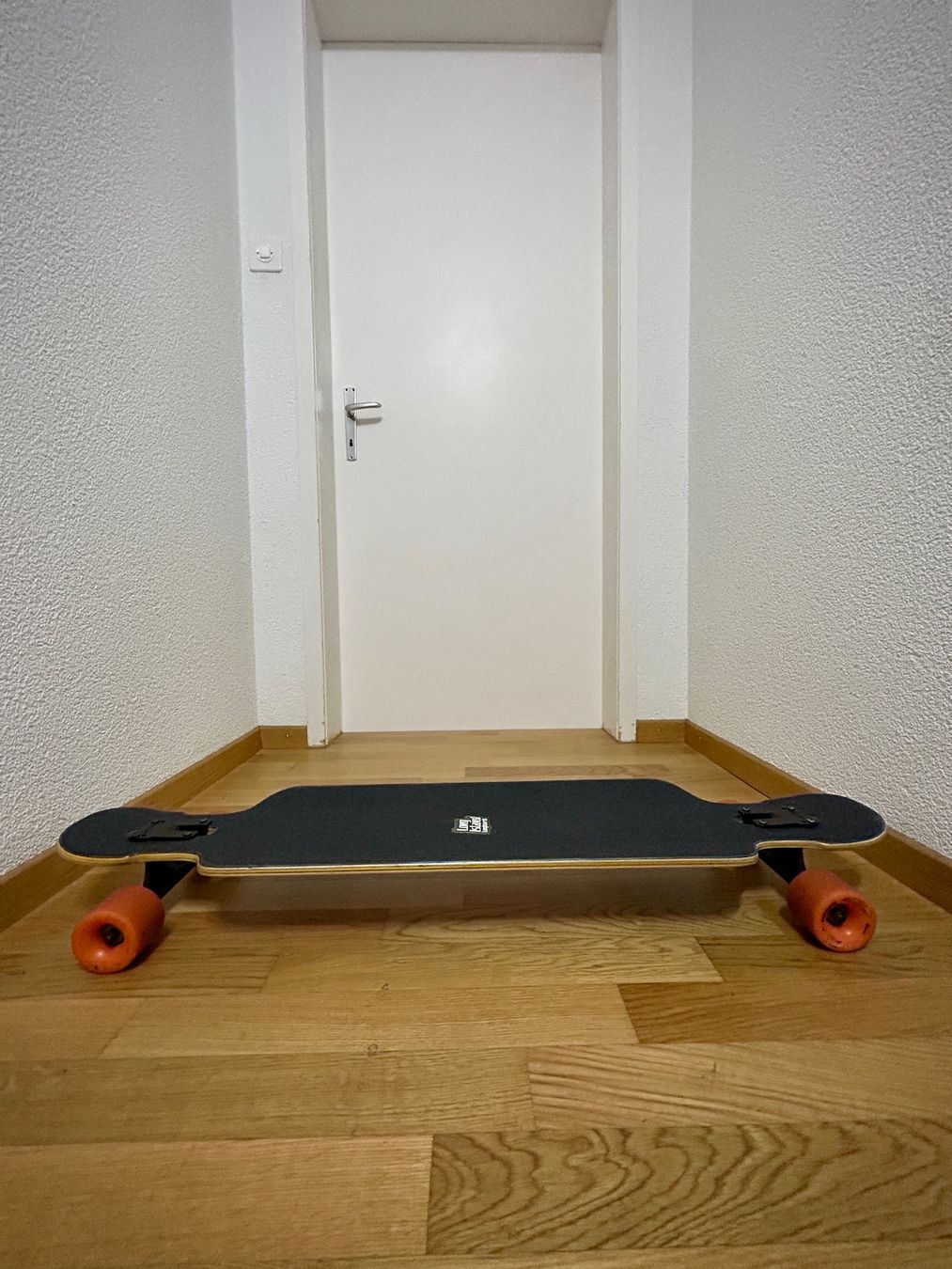 Skateboards: Longboard Long Island MB121-BONE – Gebraucht aus Thun von memorynotfound 3