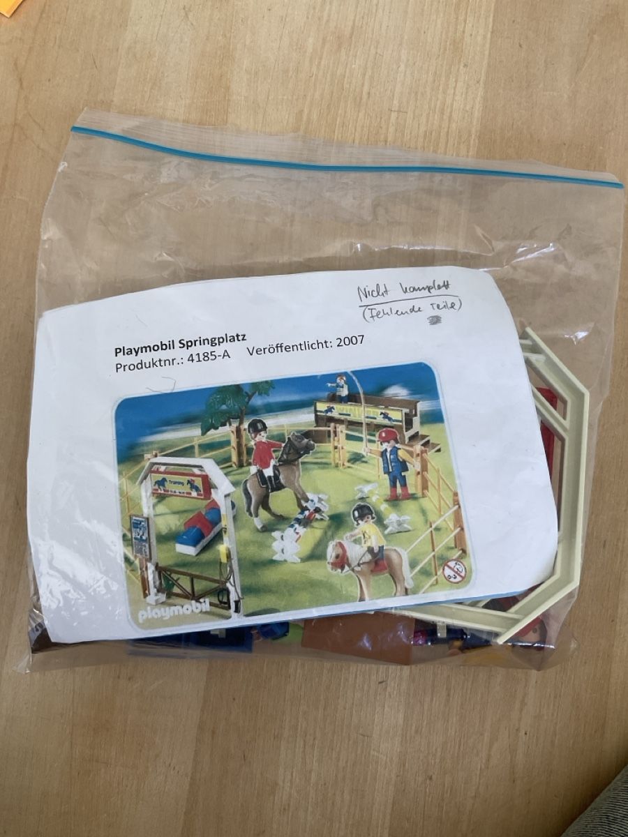Playmobil Giocattoli: Playmobil Springplatz 4185 gebraucht – Usato da Chur venduto da itaevalta