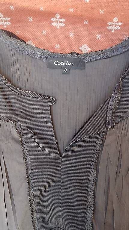 Vestiti: COTELAC Robe – Usato da Arnex-sur-Orbe venduto da cuc_gyx8 1