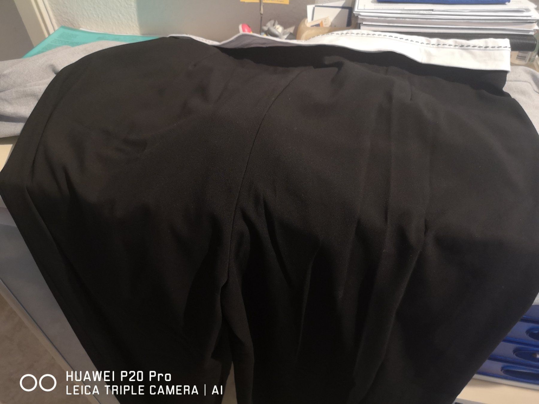 Pantaloni: Damen Hose – Nuovo (secondo la descrizione) da Frenkendorf venduto da DORU1 4