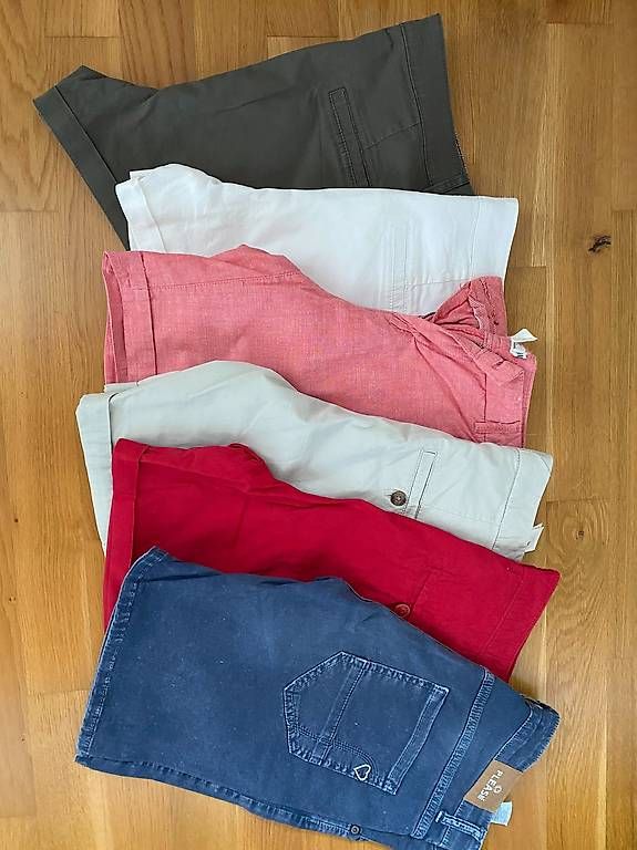 Pantaloni: Shorts – Usato da Rothenburg venduto da Mata