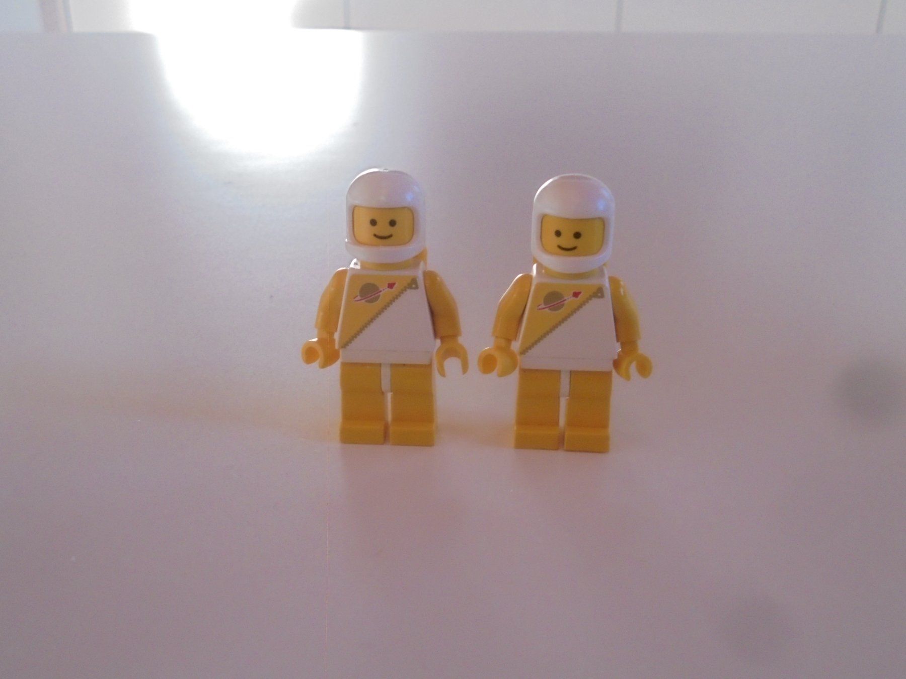 Lego Giocattoli: LEGO - 2 - TOLLE - SPACE - FIGUREN – Usato da Gelterkinden venduto da ajdt4