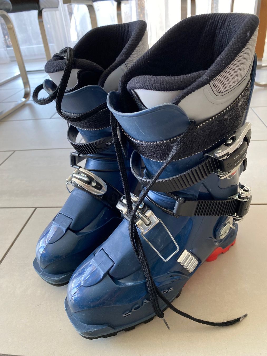 Scarpa Scarpe da donna: Tourenskischuh 7.5-8 – Usato da Kestenholz venduto da Cdk10 3