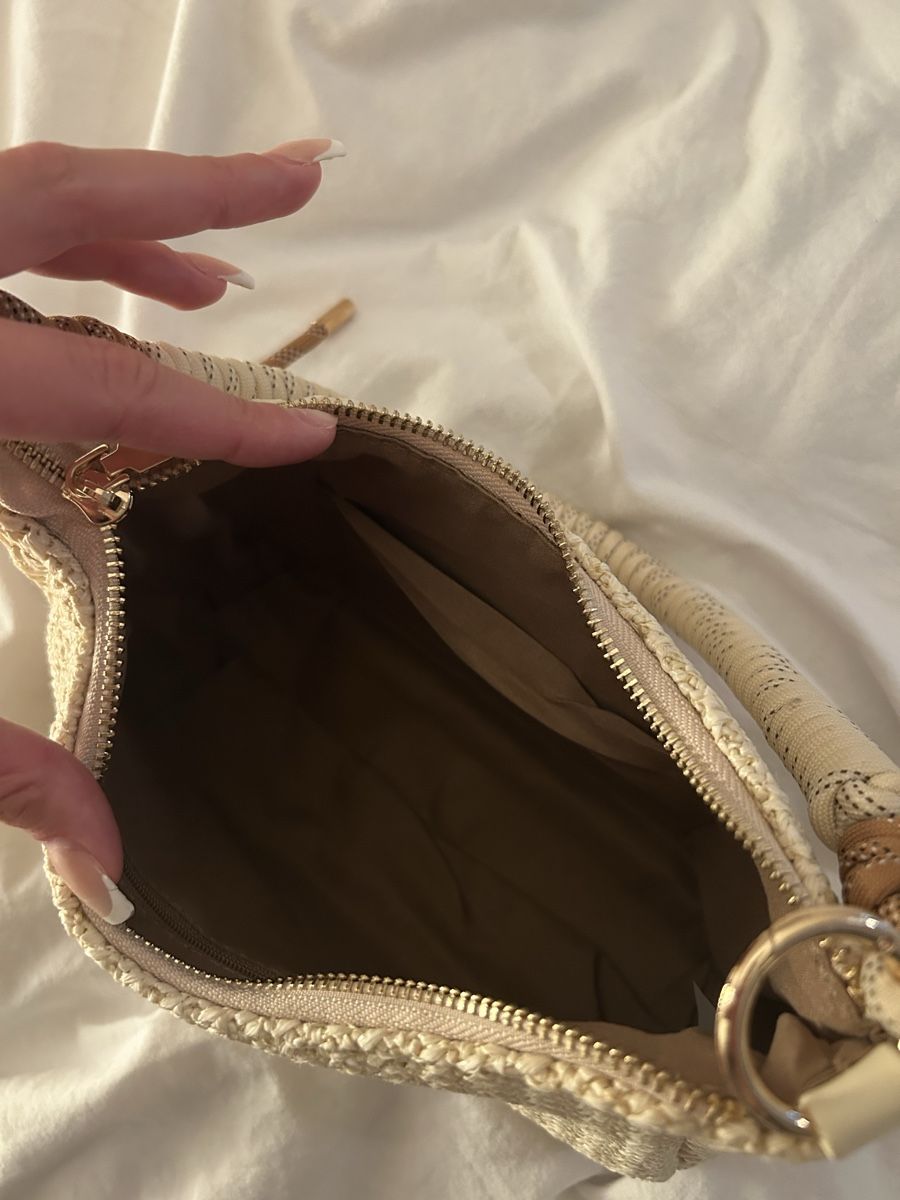Prada Sacs femmes: Prada Tasche  – Neuf (Voir description) à Basel par ang_rz7p 2
