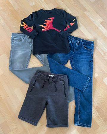 Kleiderpaket 4-teilig /Grösse 146-152 / C&A-Jordan-NameIt