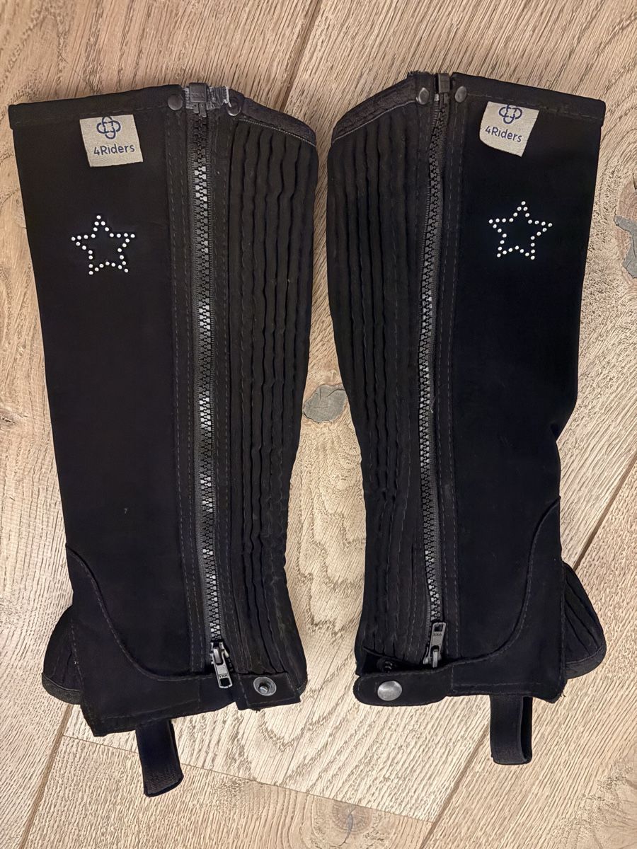 Stinchiere & Fasciature: Reitchaps Leder 4Riders Kinder Gr. CL – Usato da Birmensdorf ZH venduto da Duraj