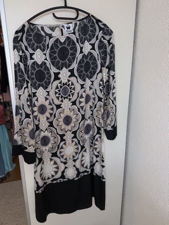 Kleid SEIDE VISCOSE FLOER 38 neu 