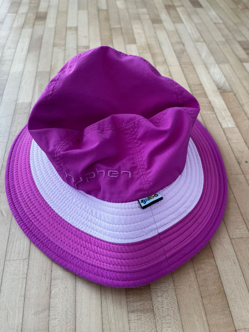 Jako-O Altro abbigliamento per bambina: Hyphen Jakoo Sonnenhut um-Schutz – Usato da Horgen venduto da Hoppelhase11