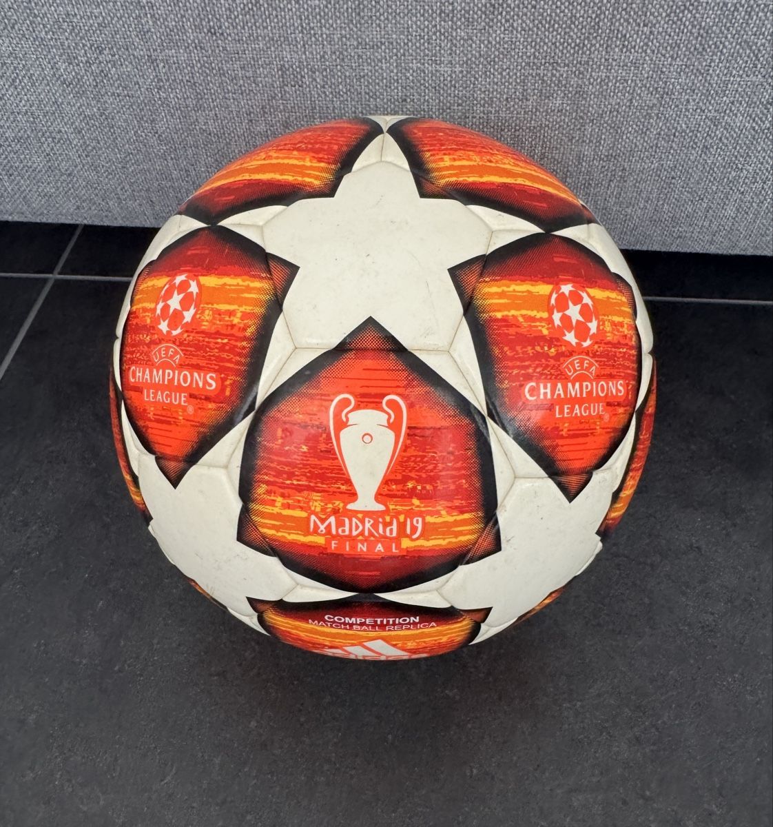 Adidas Palloni: Ball Champions League 2019 – Usato da Balzers venduto da Lorena-H