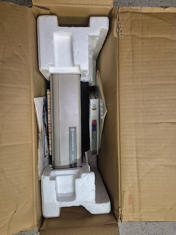 Commodore Drucker: Drucker Commodore Retro – Gebraucht aus Biel/Bienne von CS013 3