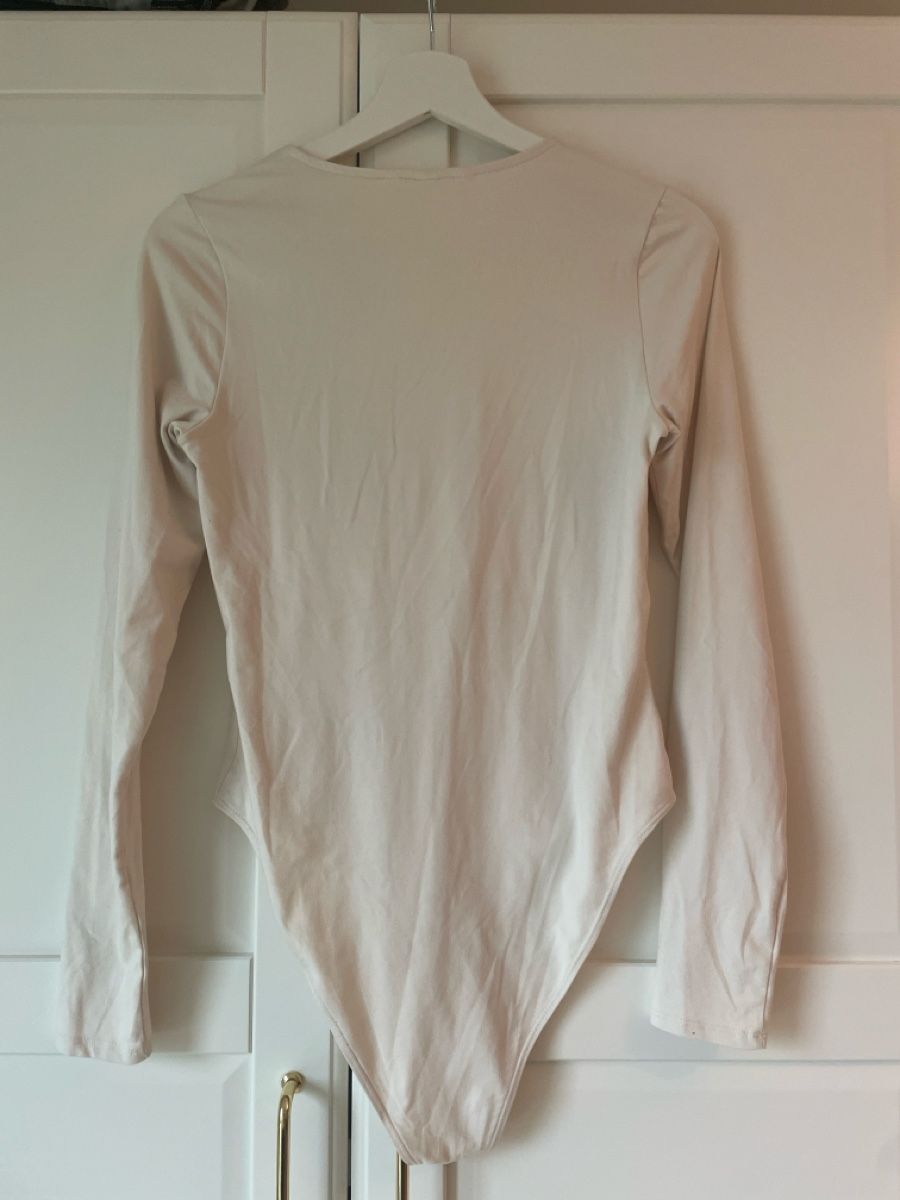 H&M Top: H&M Body Langarm, Grösse M – Nuovo (secondo la descrizione) da Sissach venduto da nelimas 3