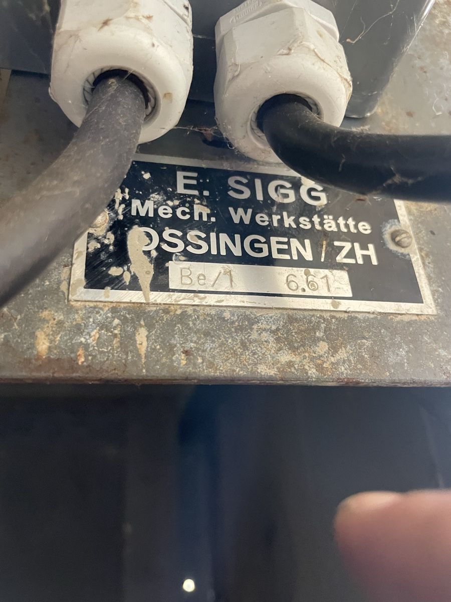 Sigg Tutte le macchine: Töpferscheibe mit Motor E. Sigg – Usato da Fräschels venduto da luk_hb2t 6