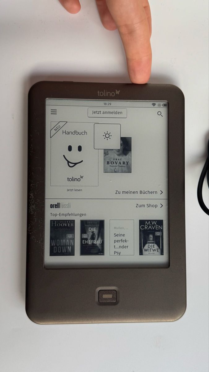 Tolino Tablet PC: Tolino Shine E-Reader mit Beleuchtung & Ladekabel – Gebraucht aus Rümlang von vla_9g7d 5