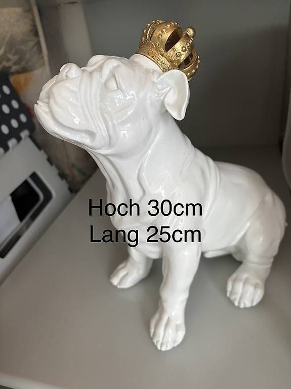 Statuette: Porzellan-Bulldogge – Usato da Volketswil venduto da SilviaWerder