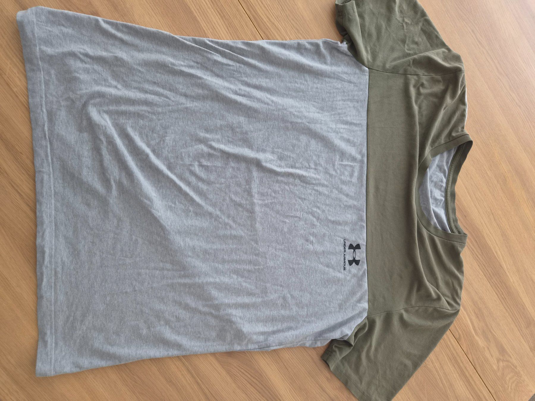 Under Armour T-Shirts: Under Armour T-Shirt – Gebraucht aus Erstfeld von tan_ddw8 2