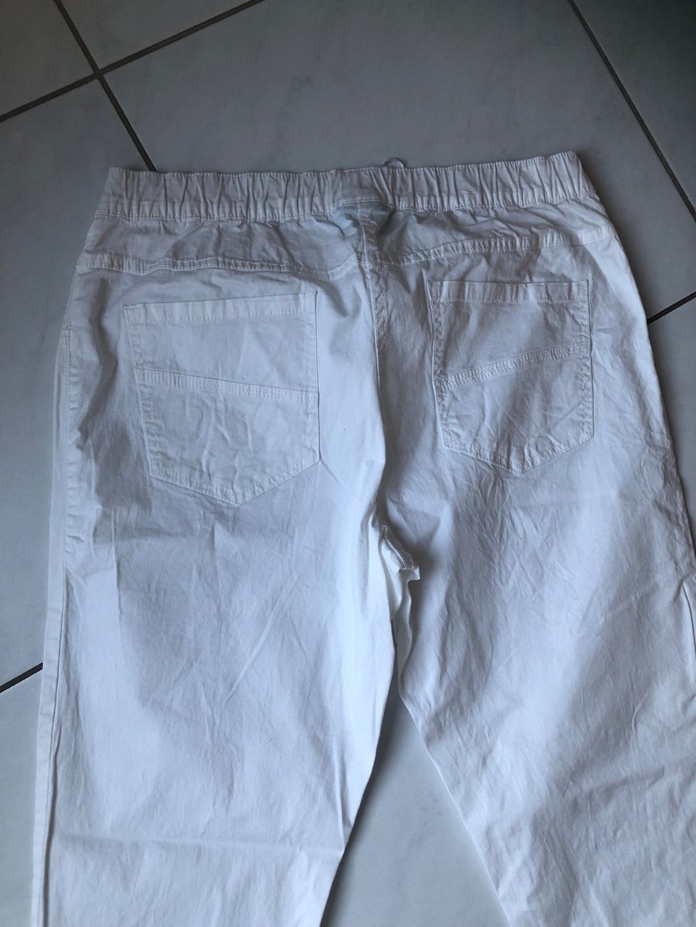 Pantaloni: Sommerhosen Gr 44/46 – Usato da Zell ZH venduto da Guffos 2
