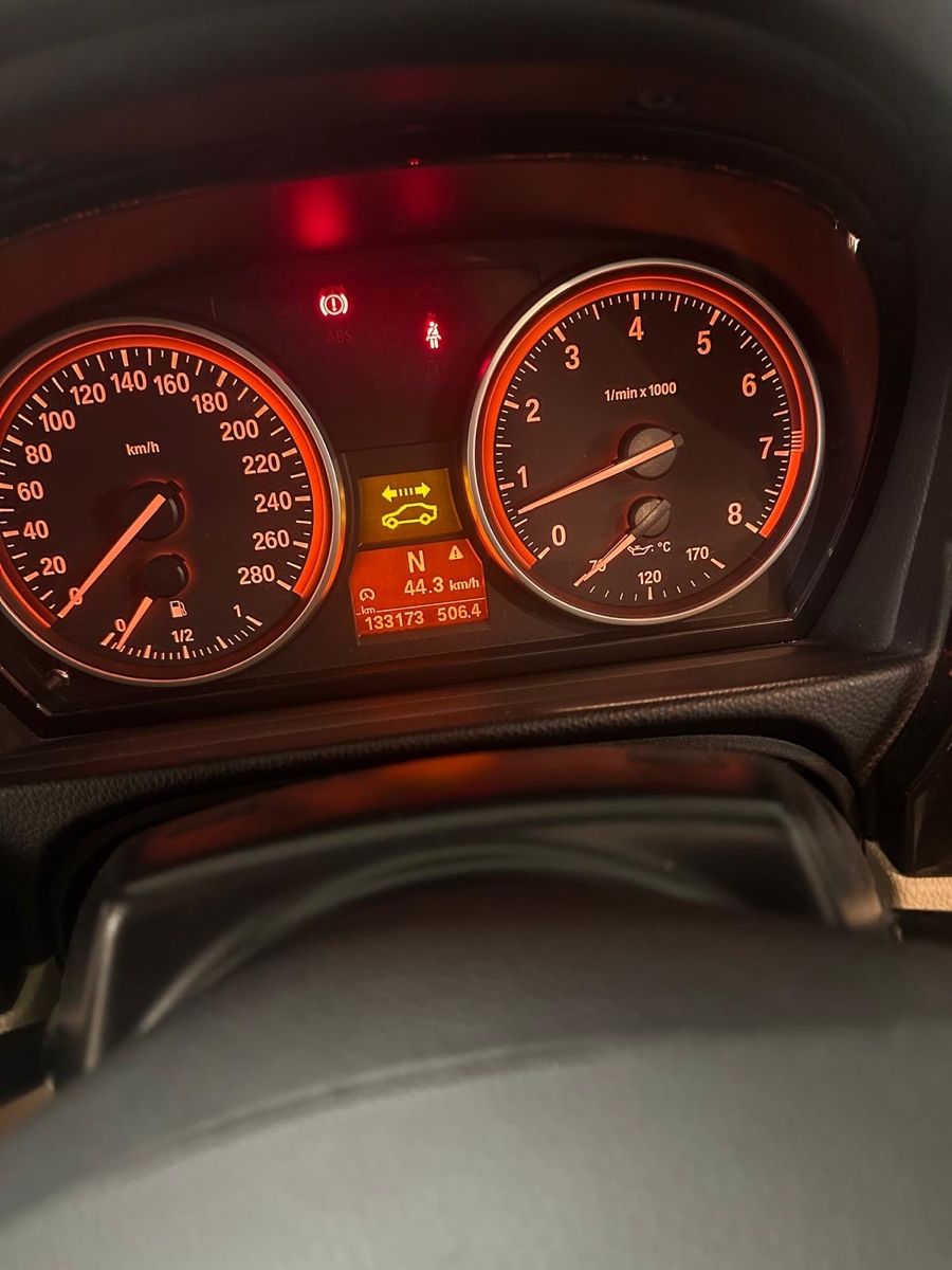 BMW Automobili: BMW 325i Cabrio 2012 / NEUPREIS 78‘333.- – Usato da Wil SG venduto da ymuellerr 3