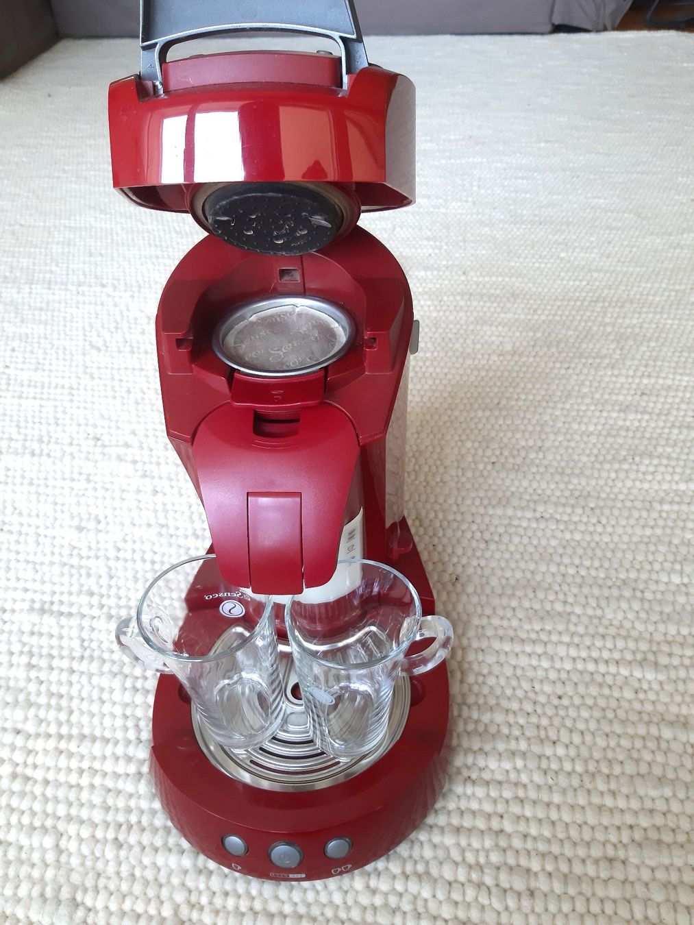 Macchine per caffè & Macchine per espresso: Kaffeepadmaschine Philips Senseo HD 7854 Latte Select – Usato da Muri b. Bern venduto da Tuchmus 4