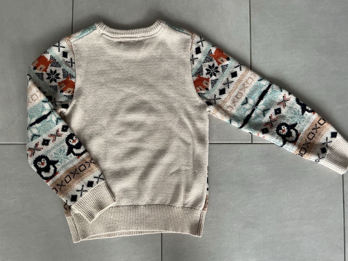 H&M Pullover & Sweatshirts: Pullover 122/128 von H&M – Gebraucht aus Pfäffikon SZ von baenzli80 2