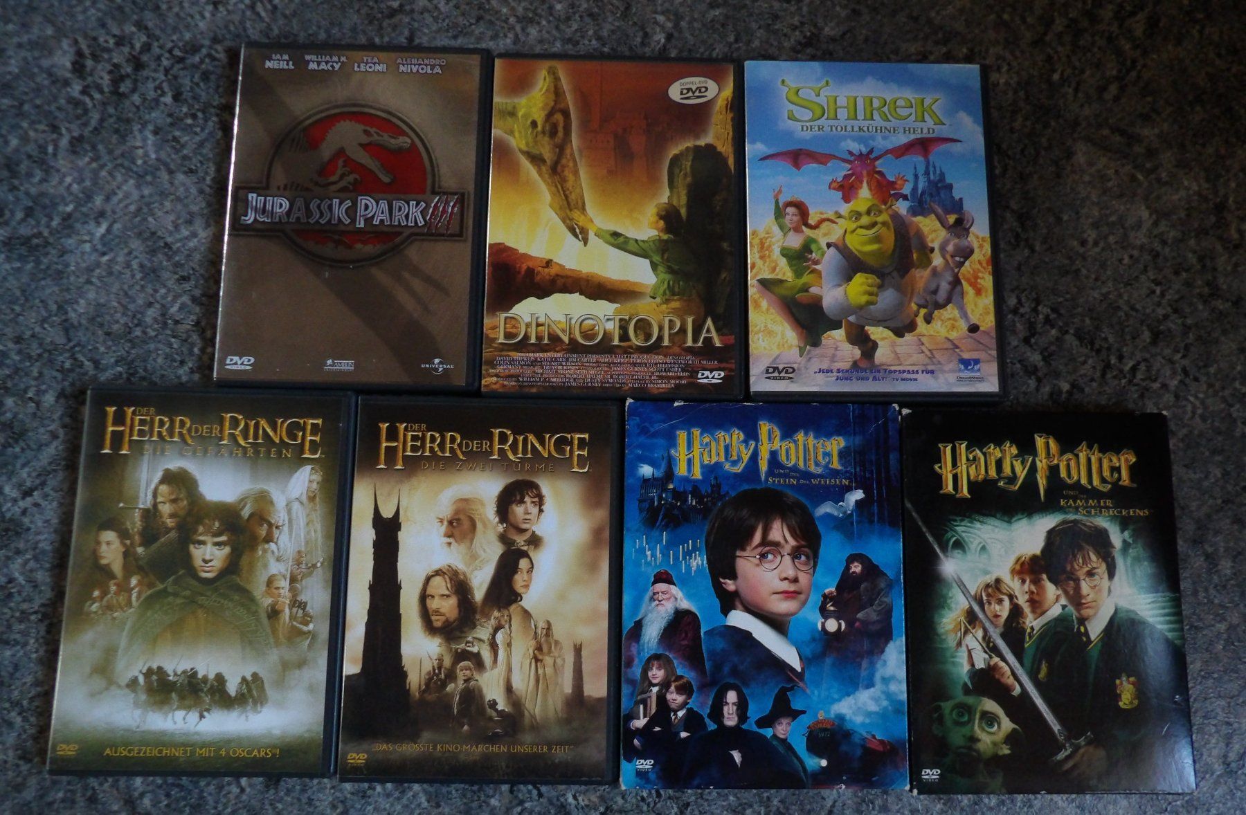 Tutti i DVDs: 7 DVD - Schnäppchenpreis - Harry Potter, Herr der Ringe etc. – Usato da Niederlenz venduto da Steff99