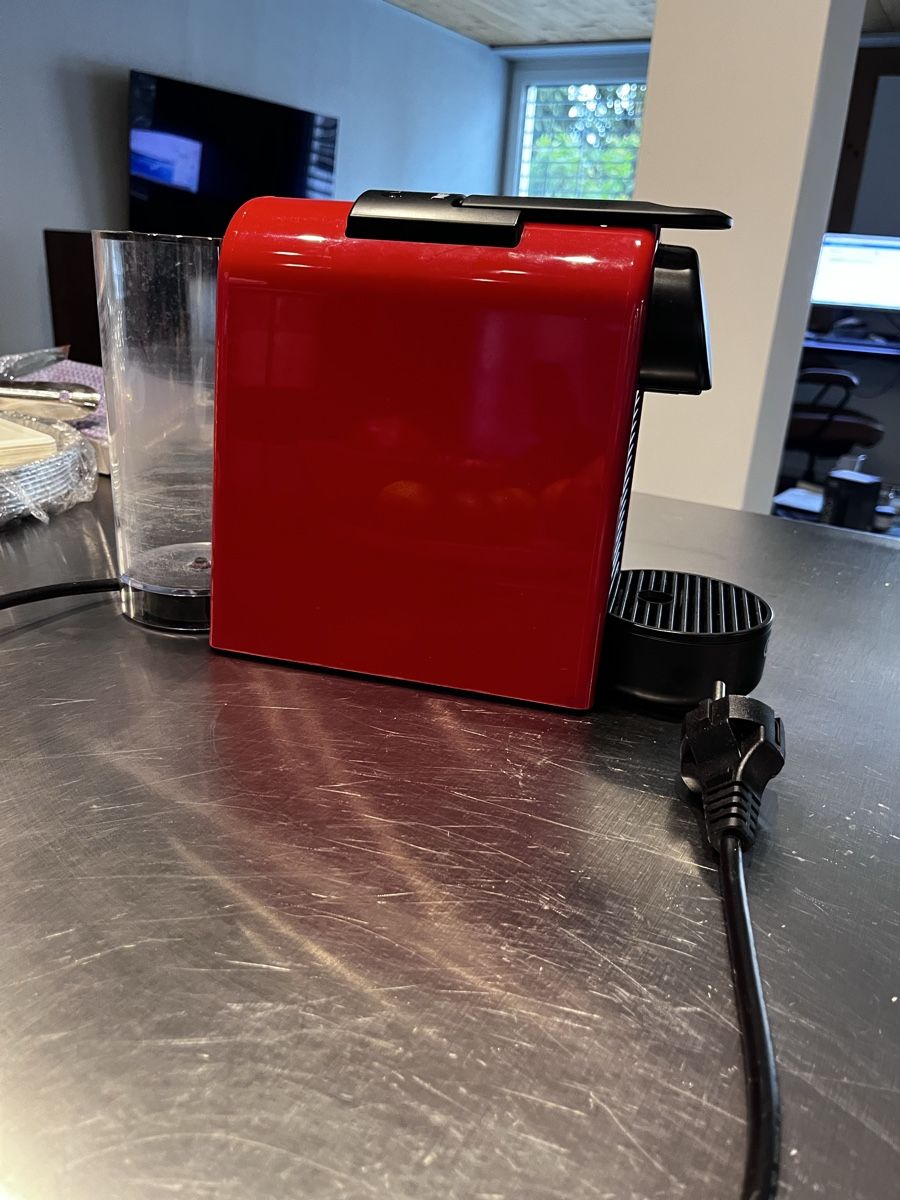 Macchine per caffè & Macchine per espresso: Kaffeemaschine Kapsel – Usato da Küssnacht am Rigi venduto da lus_g9xw 1