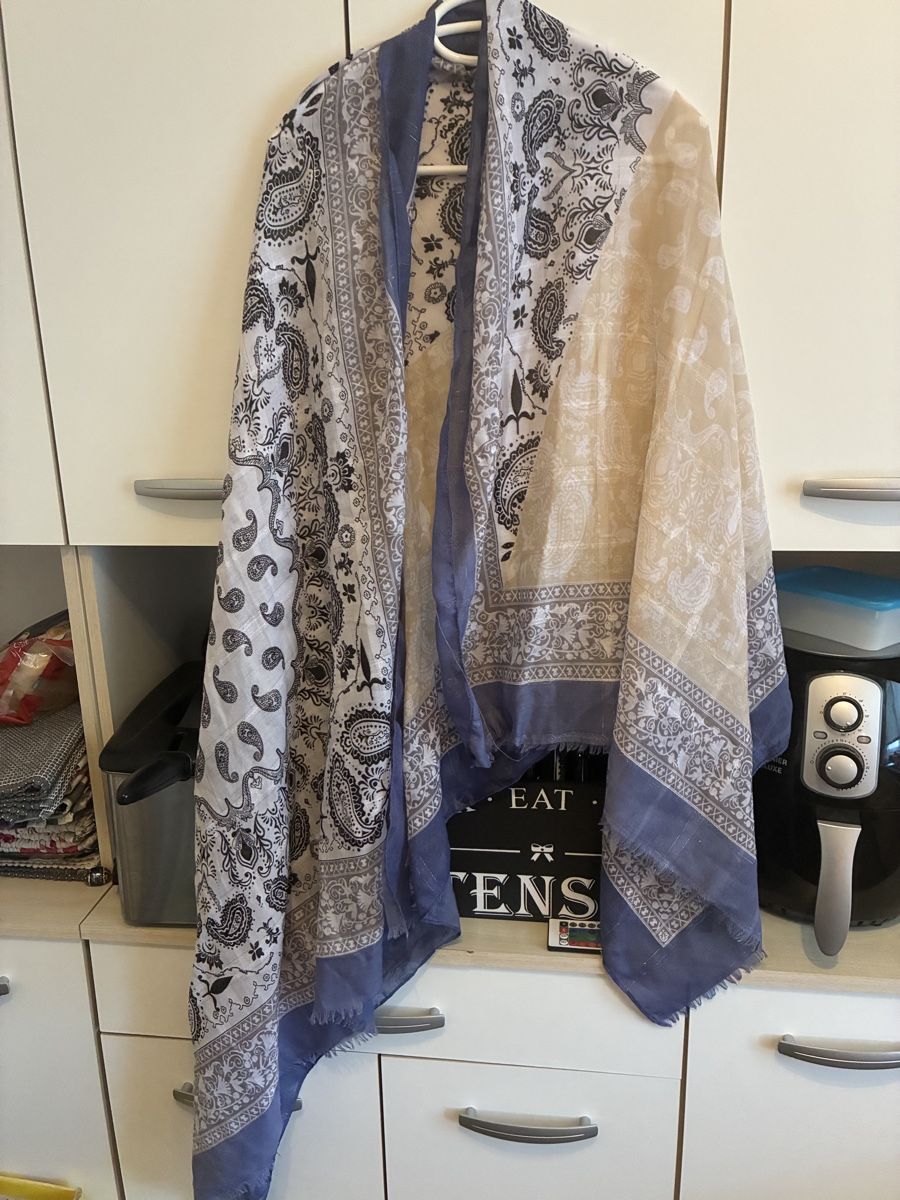 Foulard & Sciarpe: Pareo – Usato da Ostermundigen venduto da Didi-Mader
