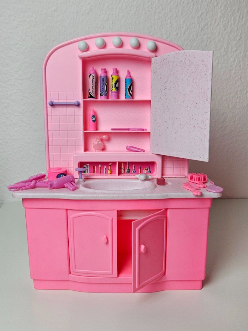 Barbie Case e mobili per bambole: Barbie Vintage Badezimmer 1993 – Usato da Dättwil AG venduto da son_x2fq 5