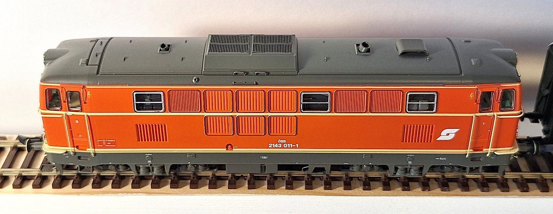 Roco Trains électriques: ÖBB 2143 mit Güterzug – D'occasion à Bern par BahnliebhaberRe420 5