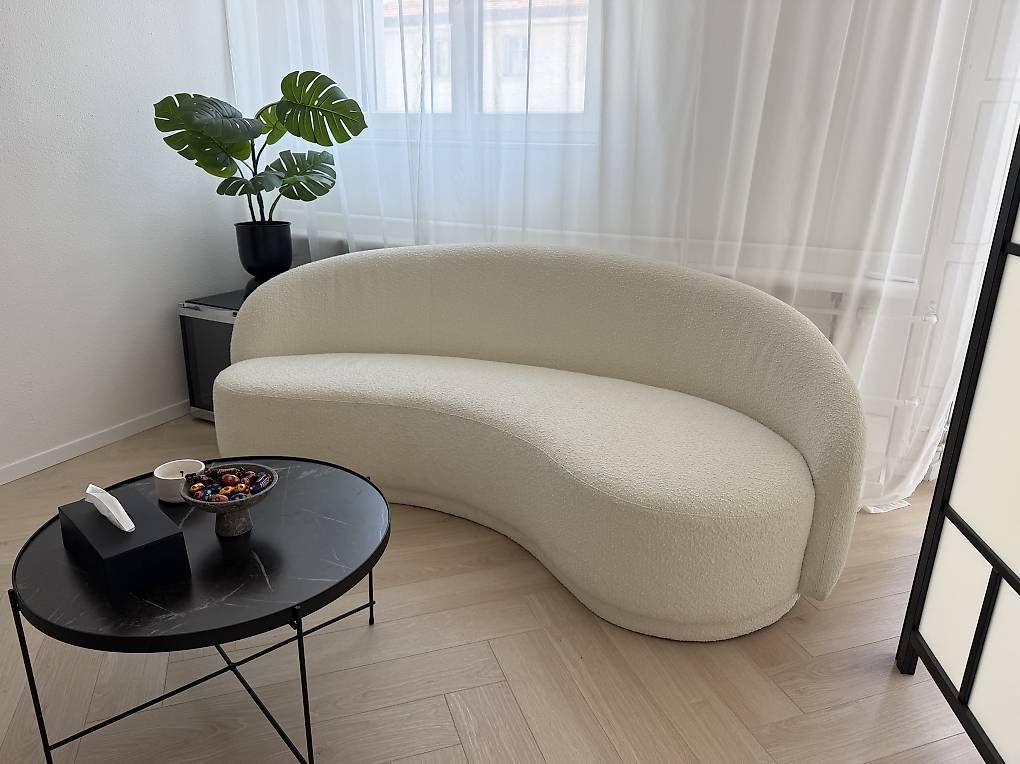 Sofas: Boucle Sofa Maison du Monde  – Gebraucht aus Kriegstetten von saf_j6s5 1