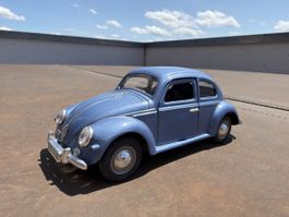 VW Käfer hellblau - 1/24 