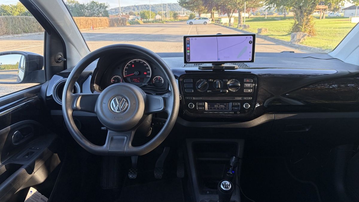VW Automobili: VW up! Move 1.0 TSI 60 PS – Usato da Gletterens venduto da yla_y7sw 7