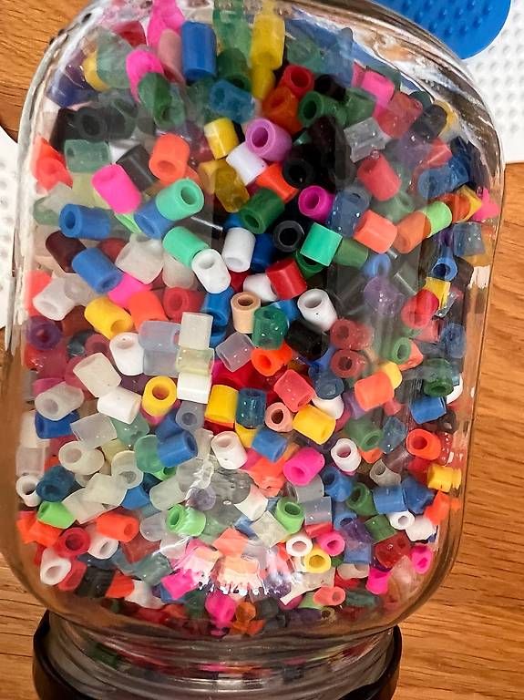 Kit bricolage: Bügelperlen bunt mit verschiedenen Platten – Usato da Zürich venduto da Azzurro6 2