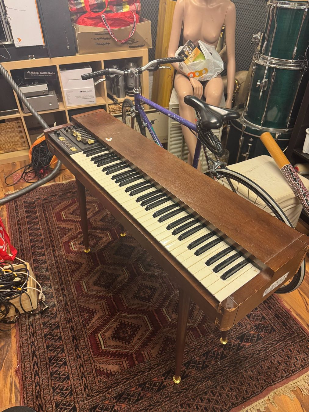 Korg Musikinstrumente: KORG CX-3 Orgel – Gebraucht aus Zürich von remierancid 1
