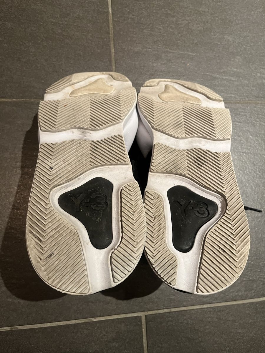 Y-3 Herrenschuhe: Y-3 Kaiwa Knit Sneaker Gr. 43 1/3 – Gebraucht aus Zürich von cENS0R 4