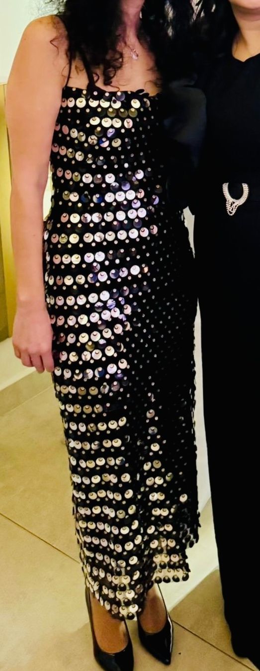 Kleider: Kleid Pailletten schwarz/silber – Gebraucht aus Kirchberg BE von Entchen 2