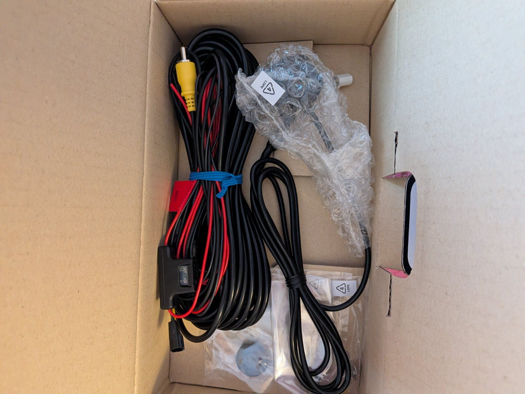 Alle Autoersatzteile: Caméra de recul neuve – Neu und originalverpackt aus Genève von dam_mr22 1