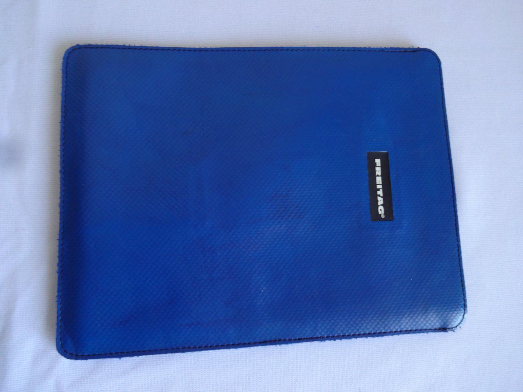 Tablet PC: FREITAG iPad Hülle / Tablet Tasche – Usato da Frauenfeld venduto da Riaa