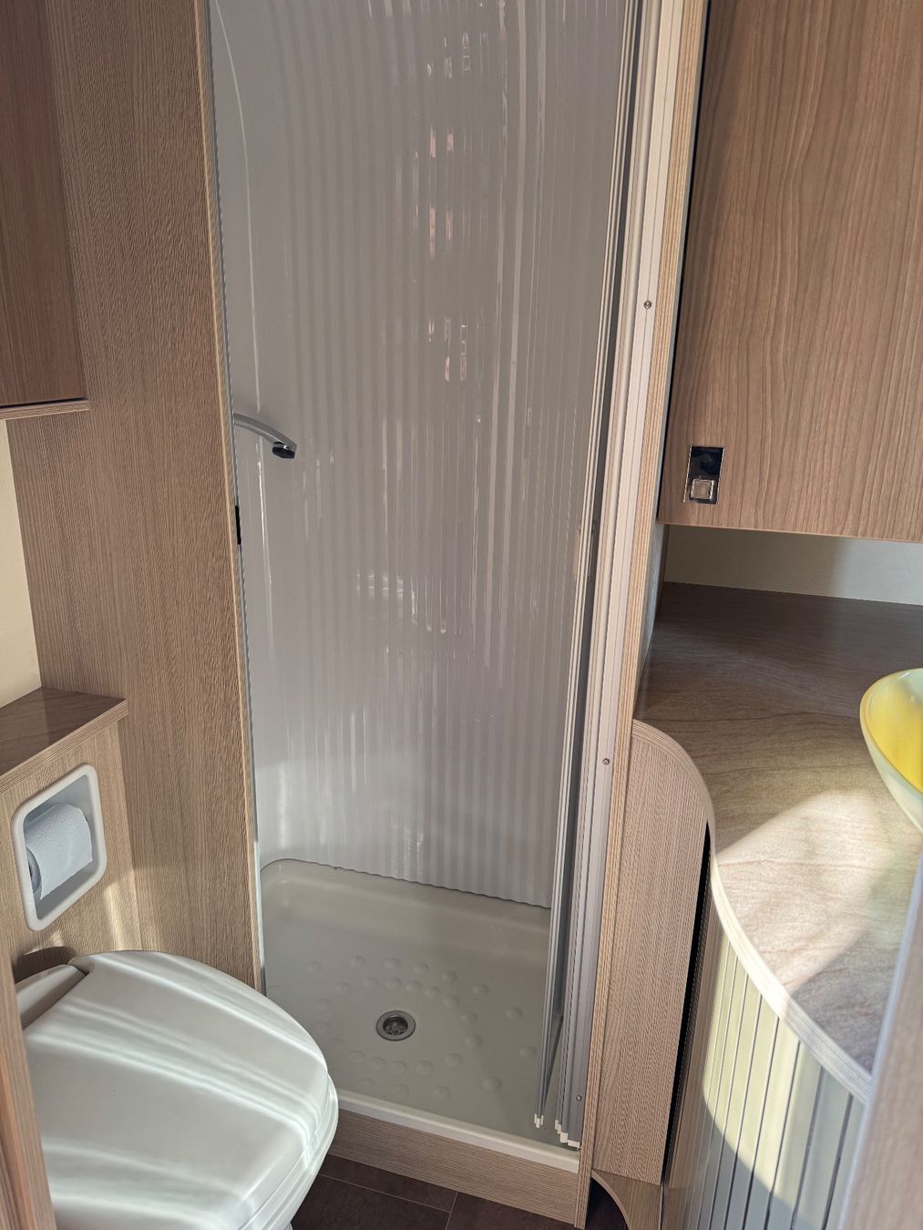 Bürstner Camping Fahrzeuge: Bürstner Averso 560TK – Gebraucht aus Bern von TobiasGkG 5