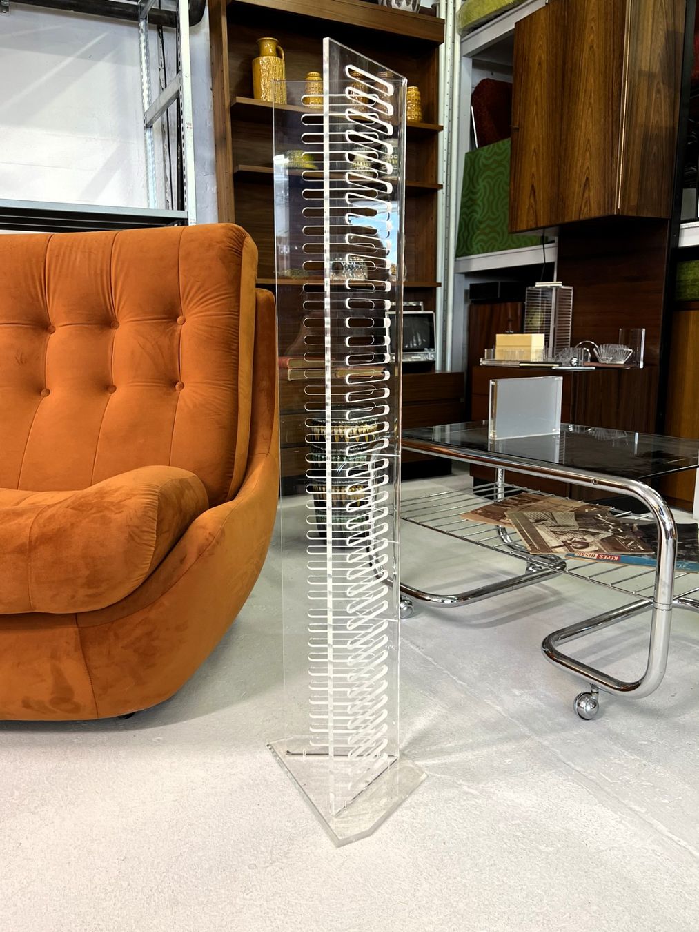 Racks & Ständer: Acryl - Plexi CD-Ständer - 80er Jahre – Gebraucht aus Walzenhausen von stilvollwohnen 1