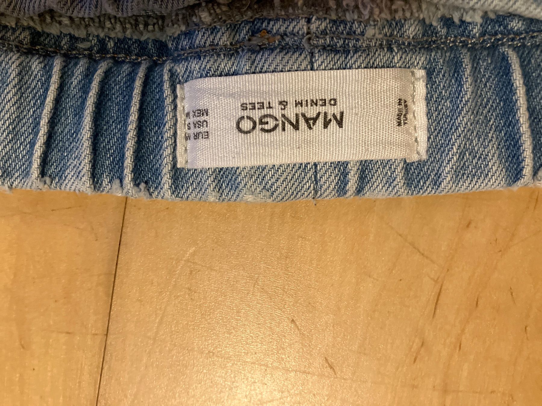 Mango Jeans: Jeans hellblau mit Löchern – Gebraucht aus Esslingen von 2ze 2