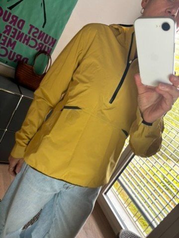Vestes: On! leichte Regenjacke - Gr. Small – D'occasion à Winterthur par Mitschg 7