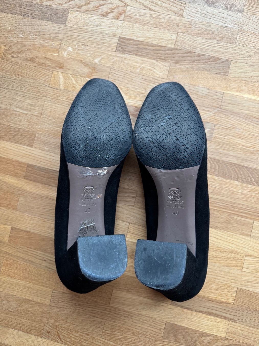 Navyboot Scarpe da donna: Hochwertige Navyboot Pumps schwarz, Grösse 40 – Usato da Aarau venduto da Gulianora 3