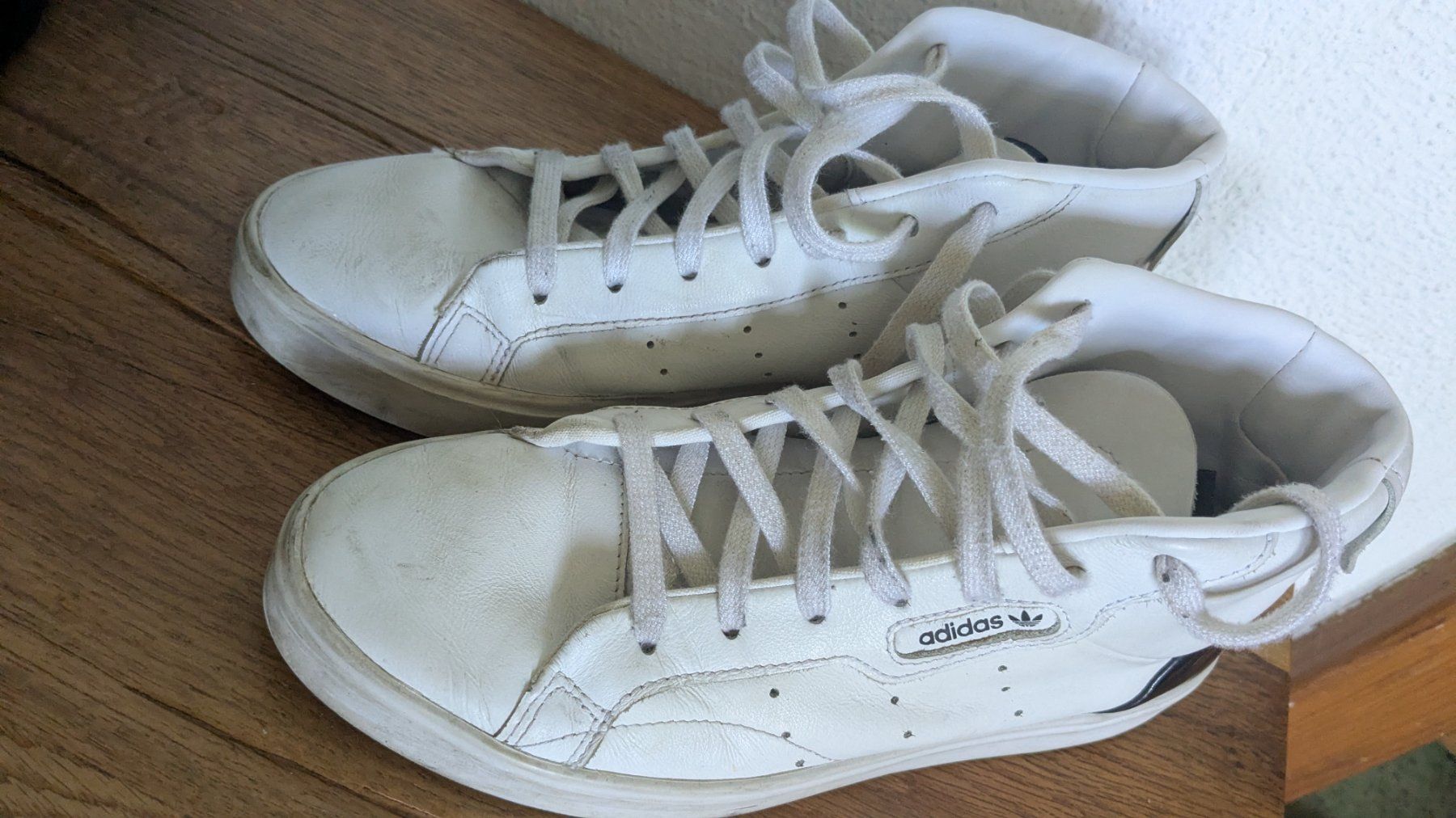 Adidas Scarpe da donna: Adidas Sneakers 38 2/3 – Usato da Zürich venduto da FloraMarie