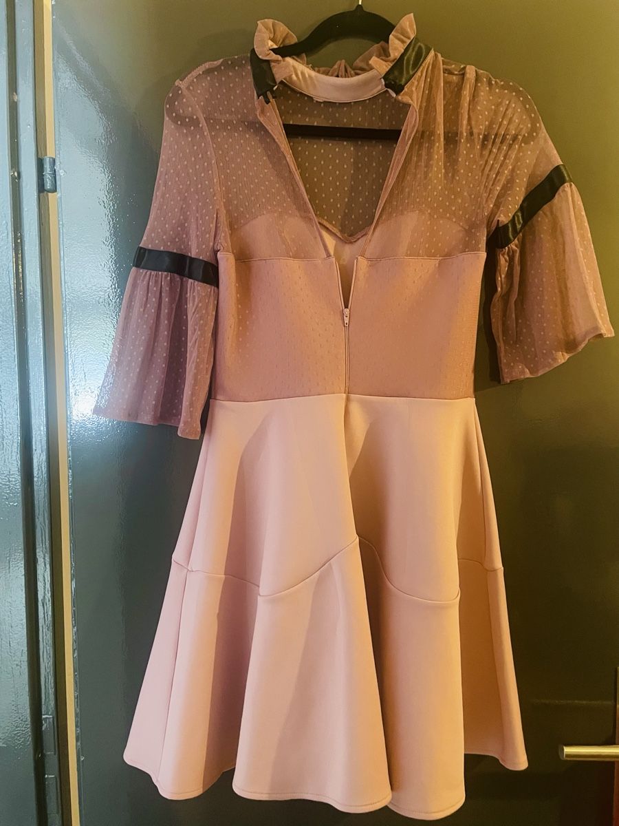 Asos Vestiti: ASOS Kleid rosa Grösse M mit Spitze – Nuovo (secondo la descrizione) da Obergösgen venduto da bac_5v67 1