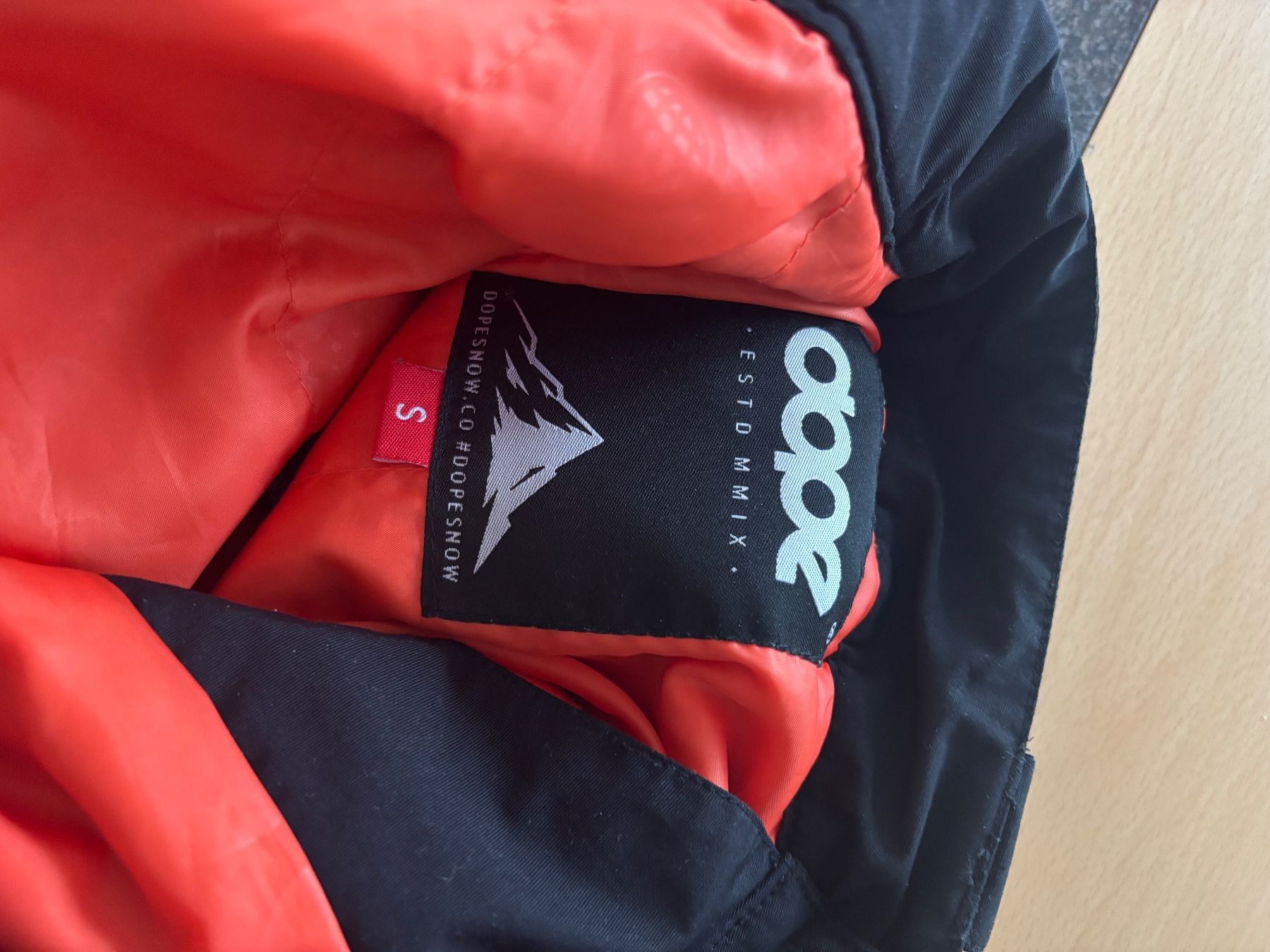 Dope Pantaloni: Dope Ski/Snowboardhose Gr.S – Usato da Hasliberg-Hohfluh venduto da Adbu13 1