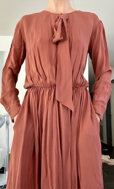 Robes: Silk maxi dress – D'occasion à Dallenwil par ZD2019 4