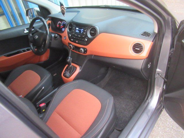 Hyundai Automobili: Hyundai i10 1.2 AUTOMAT – Usato da Grolley venduto da Qayer 6