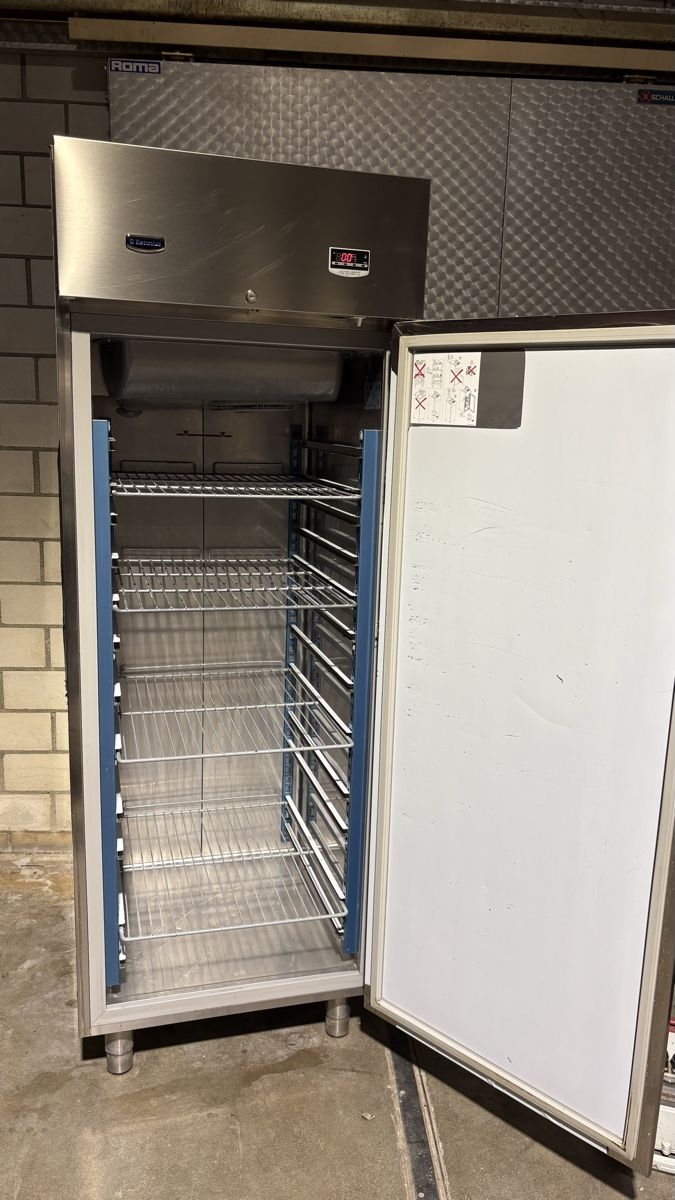 Congelatori: Gastro Tiefkühlschrank Electrolux  – Usato da Wohlen AG venduto da Moh80 6